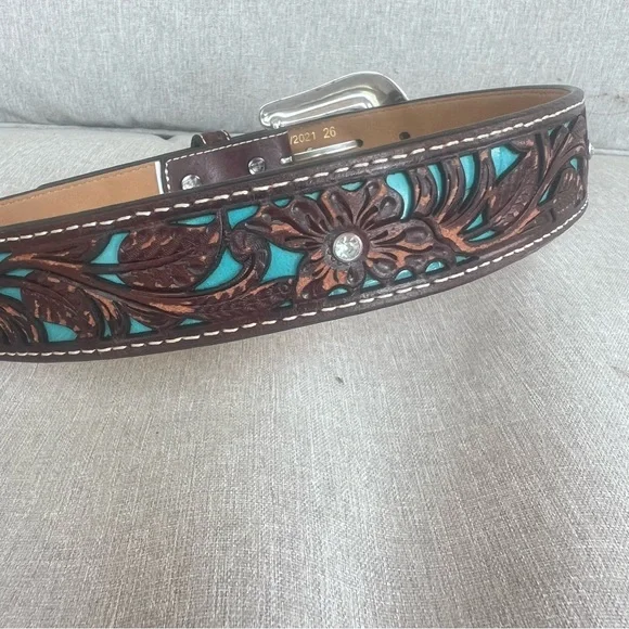 Ariat Buckle 100% Tooled Leather Western Studded Belt Size 26 - Picture 2 of 3